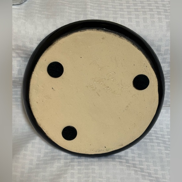 Hand Eye Heart Design Handcrafted and Signed Mandala Plate Ivory and Black - Picture 6 of 6